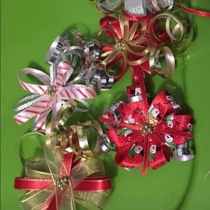 Holiday Gift Bows
